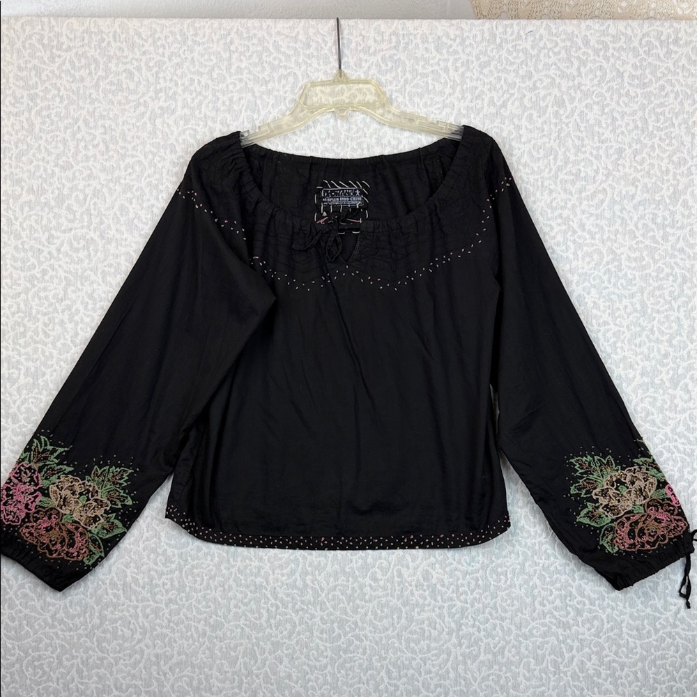 Da-Nang Vintage Cotton Embroidered Blouse